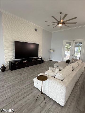 1418 NE 11th TER, Cape Coral, FL 33909