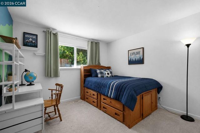 1212 Mcewing Ct, Concord, CA 94521