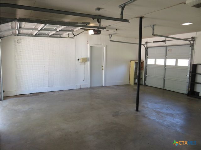 1339 Mockingbird Lane, Seguin, TX 78155