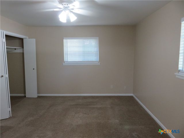 1339 Mockingbird Lane, Seguin, TX 78155