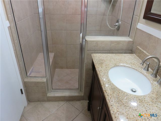 1339 Mockingbird Lane, Seguin, TX 78155