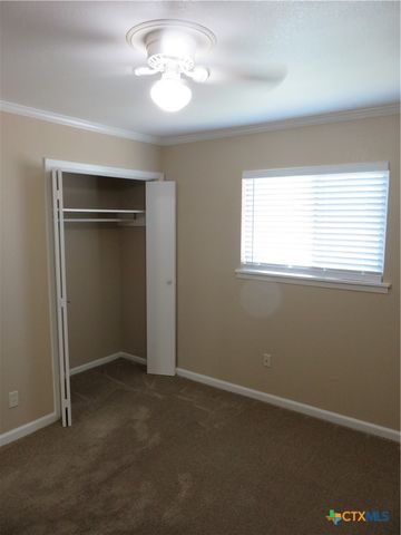 1339 Mockingbird Lane, Seguin, TX 78155