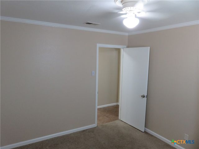 1339 Mockingbird Lane, Seguin, TX 78155