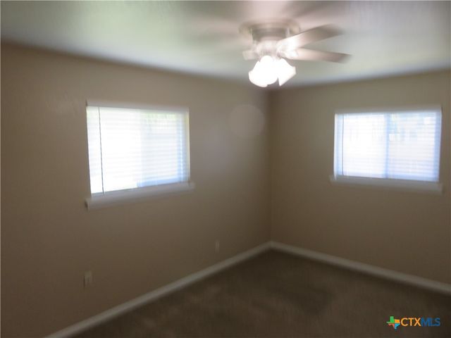 1339 Mockingbird Lane, Seguin, TX 78155