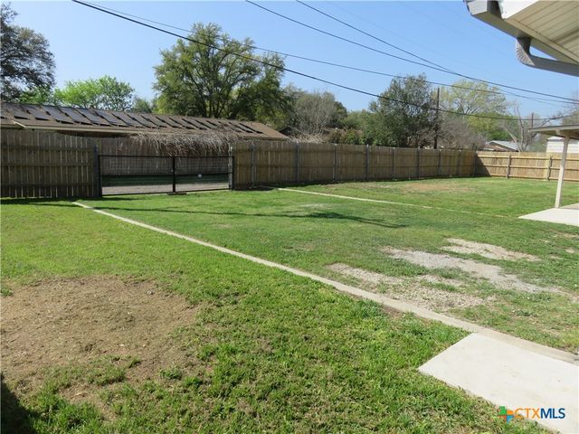 1339 Mockingbird Lane, Seguin, TX 78155