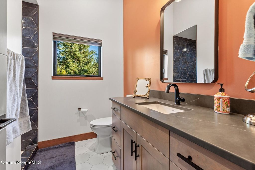 1658 E Hayden Avenue, Hayden Lake, ID 83835 photo 24