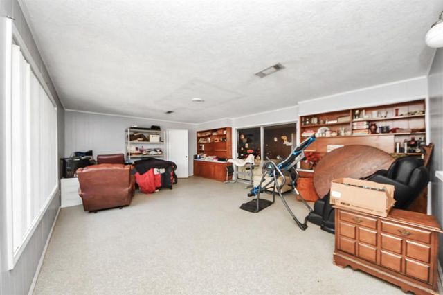 2213 Mockingbird Street, Baytown, TX 77520