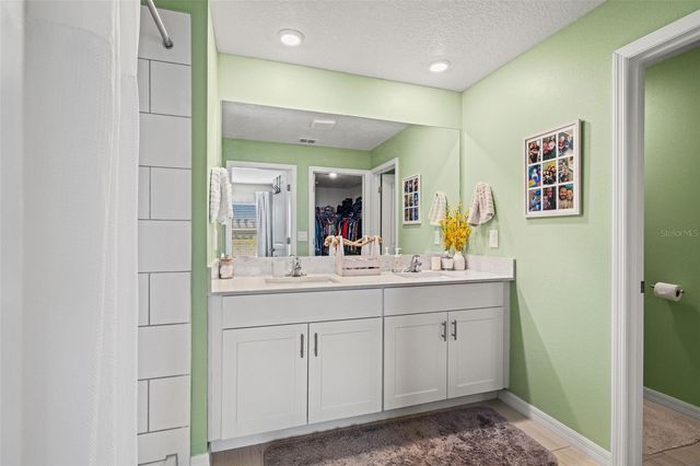 13213 PEACHLEAF AVENUE, Riverview, FL 33579