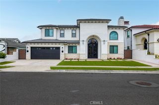 16323 Redwood, Fountain Valley, CA 92708