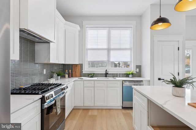 2800 BRIDGE ST, Philadelphia, PA 19137