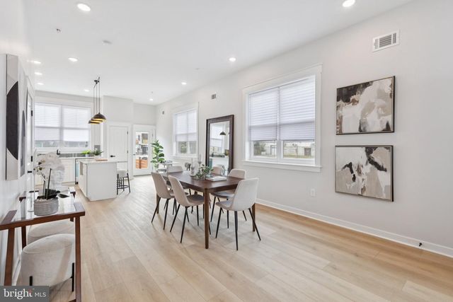 2800 BRIDGE ST, Philadelphia, PA 19137