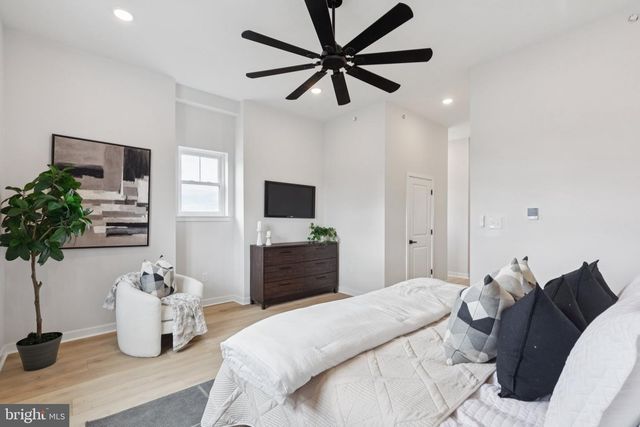 2800 BRIDGE ST, Philadelphia, PA 19137