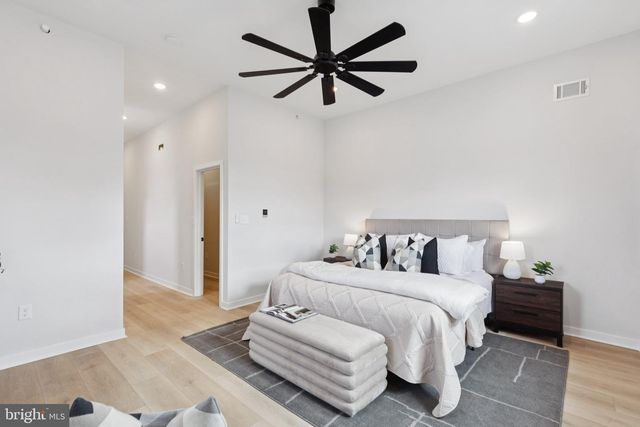 2800 BRIDGE ST, Philadelphia, PA 19137