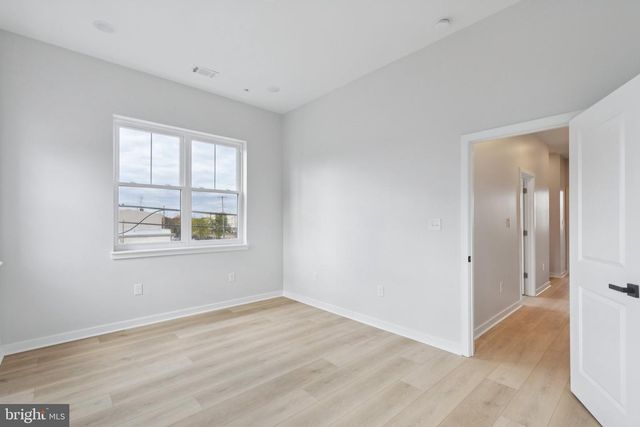 2800 BRIDGE ST, Philadelphia, PA 19137