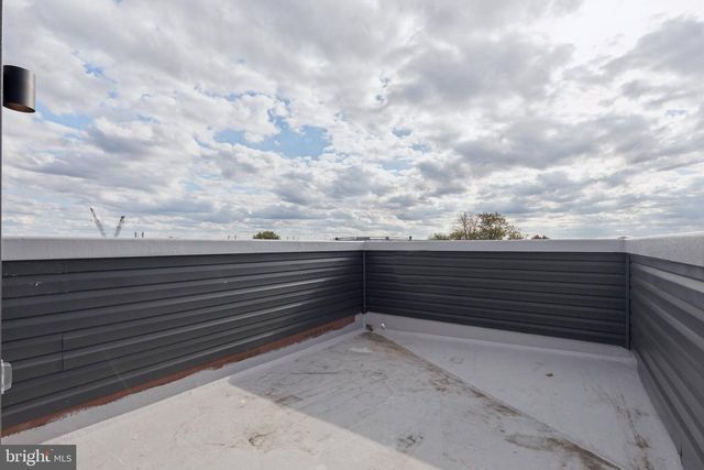 2800 BRIDGE ST, Philadelphia, PA 19137