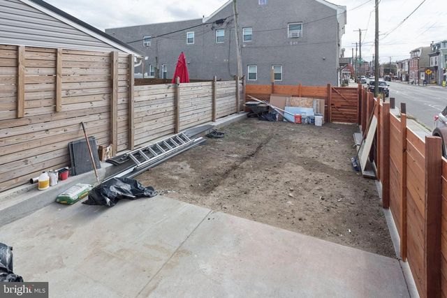 2800 BRIDGE ST, Philadelphia, PA 19137