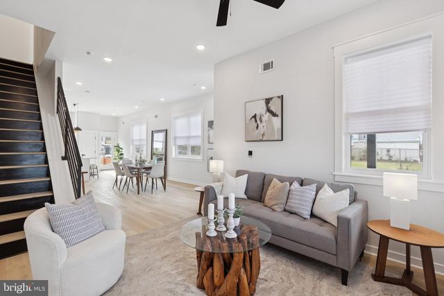 2800 BRIDGE ST, Philadelphia, PA 19137