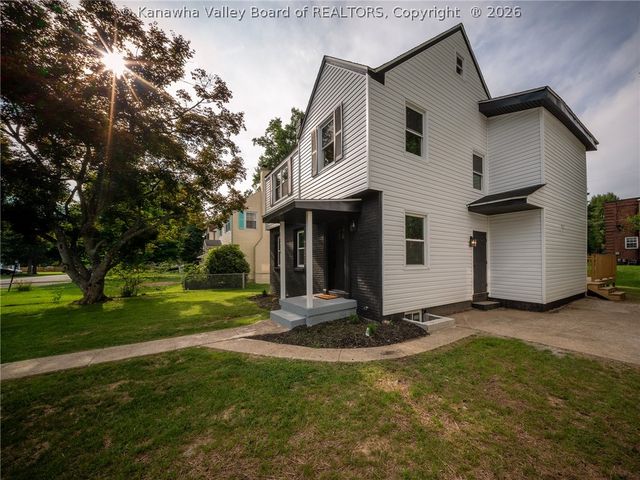 3714 Washington Avenue Se, Charleston, WV 25304