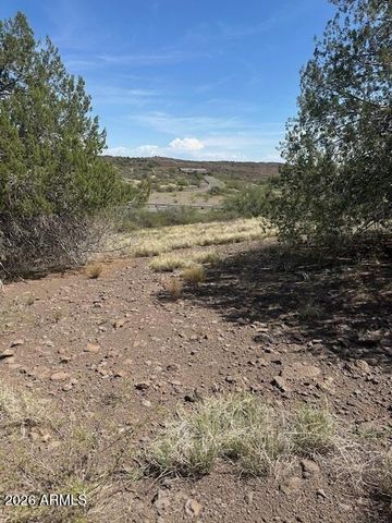 15425 E UPPER RIDGE Lane 411, Mayer, AZ 86333