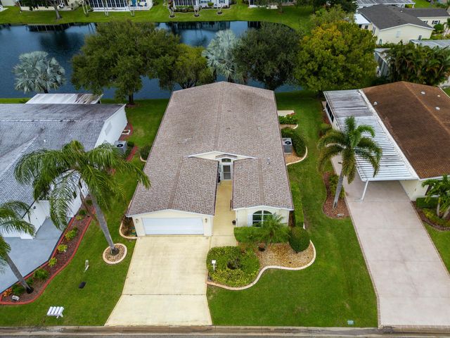 2945 Eagles Nest Way, Port St Lucie, FL 34952