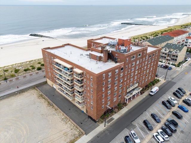 370 W Broadway 5C, Long Beach, NY 11561