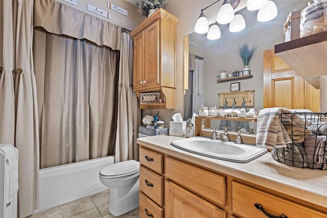 N3224 FEATHER RIDGE DRIVE, Appleton, WI 54913