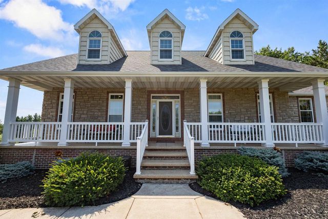 N3224 FEATHER RIDGE DRIVE, Appleton, WI 54913