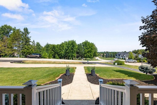 N3224 FEATHER RIDGE DRIVE, Appleton, WI 54913