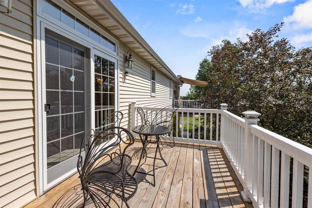 N3224 FEATHER RIDGE DRIVE, Appleton, WI 54913