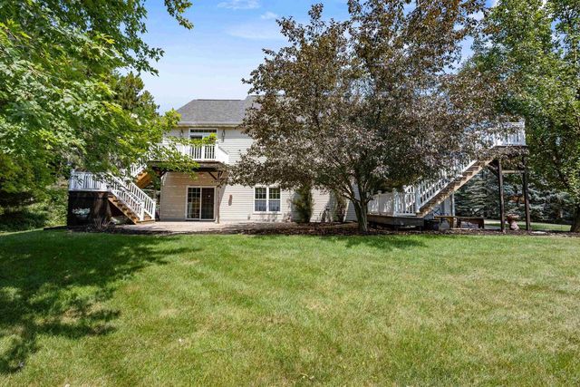 N3224 FEATHER RIDGE DRIVE, Appleton, WI 54913