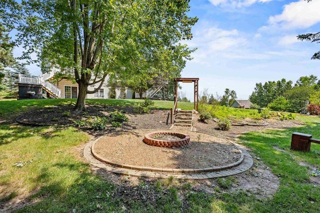 N3224 FEATHER RIDGE DRIVE, Appleton, WI 54913