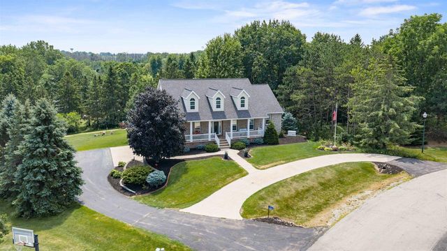N3224 FEATHER RIDGE DRIVE, Appleton, WI 54913