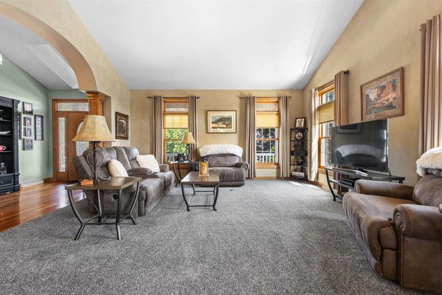 N3224 FEATHER RIDGE DRIVE, Appleton, WI 54913