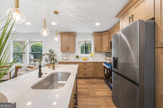 56 Simpson Drive NE, Kennesaw, GA 30144