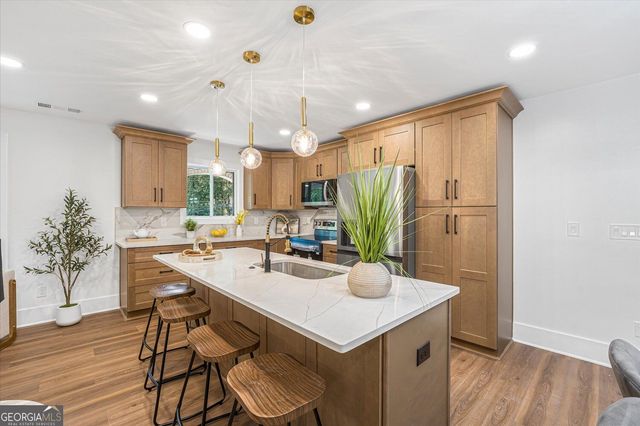 56 Simpson Drive NE, Kennesaw, GA 30144