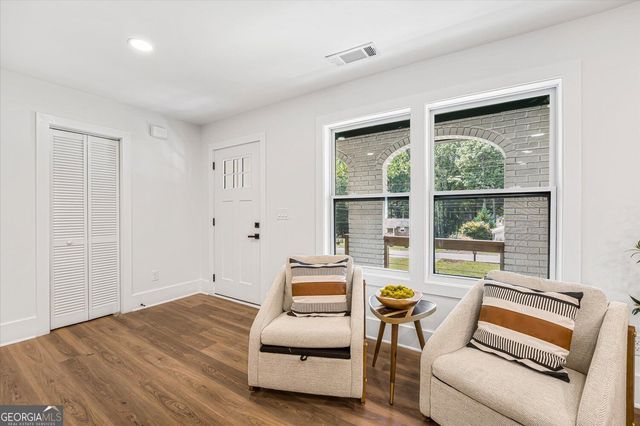 56 Simpson Drive NE, Kennesaw, GA 30144