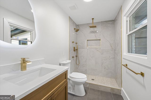 56 Simpson Drive NE, Kennesaw, GA 30144