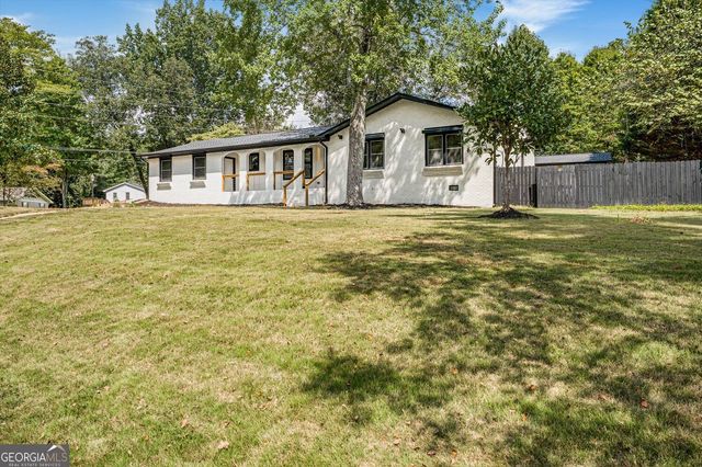 56 Simpson Drive NE, Kennesaw, GA 30144