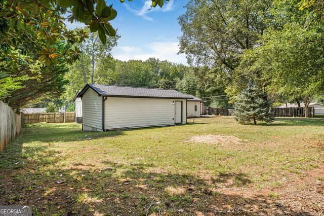 56 Simpson Drive NE, Kennesaw, GA 30144