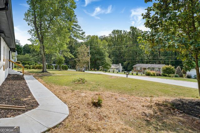 56 Simpson Drive NE, Kennesaw, GA 30144