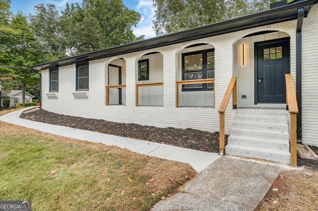 56 Simpson Drive NE, Kennesaw, GA 30144