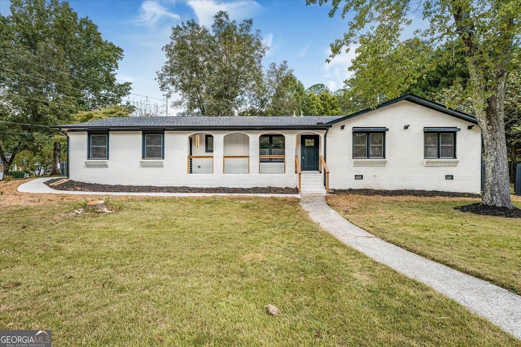 56 Simpson Drive NE, Kennesaw, GA 30144