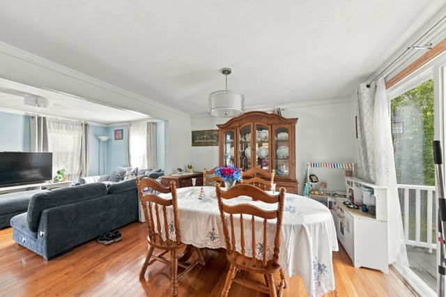 22 Southwind Way, Dartmouth, MA 02747