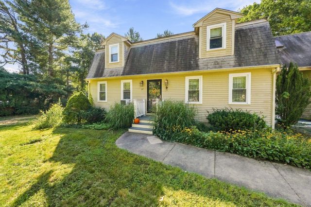 22 Southwind Way, Dartmouth, MA 02747