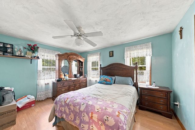 22 Southwind Way, Dartmouth, MA 02747