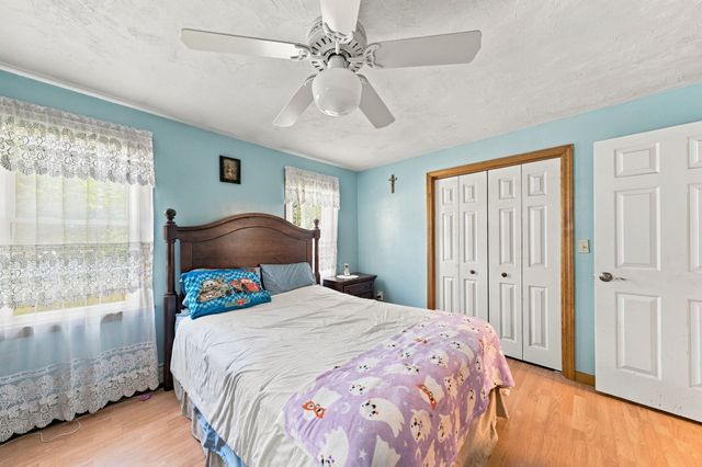 22 Southwind Way, Dartmouth, MA 02747