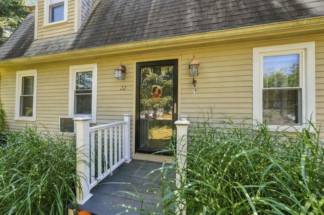 22 Southwind Way, Dartmouth, MA 02747
