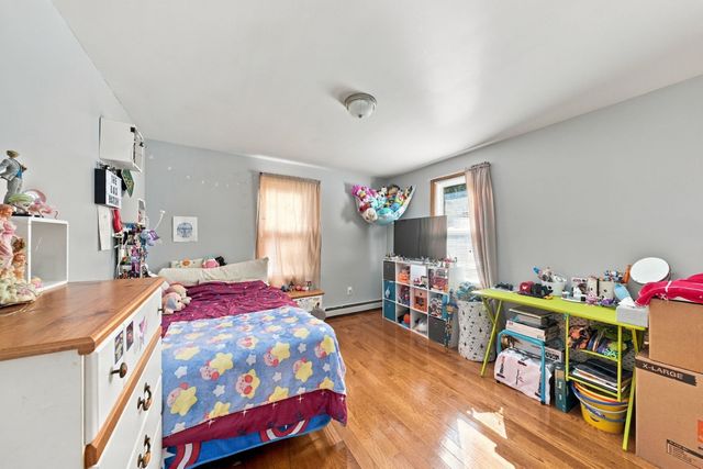 22 Southwind Way, Dartmouth, MA 02747