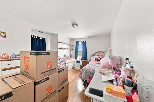 22 Southwind Way, Dartmouth, MA 02747