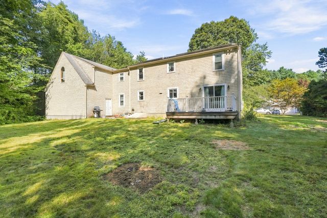 22 Southwind Way, Dartmouth, MA 02747